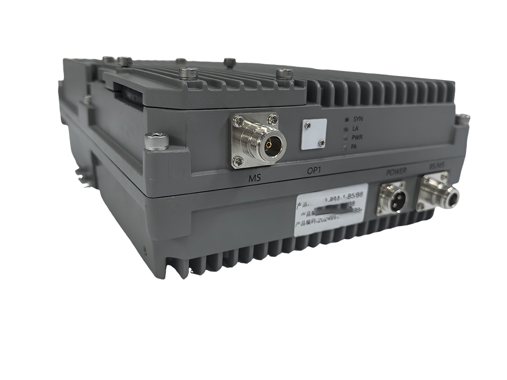  环翠三频手机信号接收器2000㎡